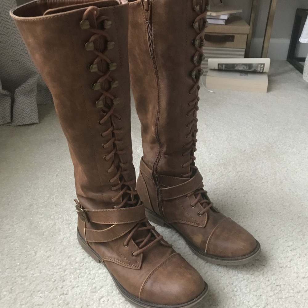 Mossimo Size 7 Lace Up Knee High Boots